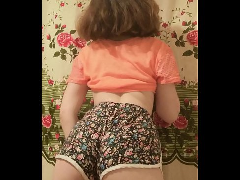 ❤️ Sexy me nyuam mos stripping tawm nws luv ntawm lub koob yees duab ❌ Fucking video ntawm peb hmn.teatroporno.ru% ib